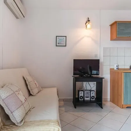 0 Bedroom In Komarna *